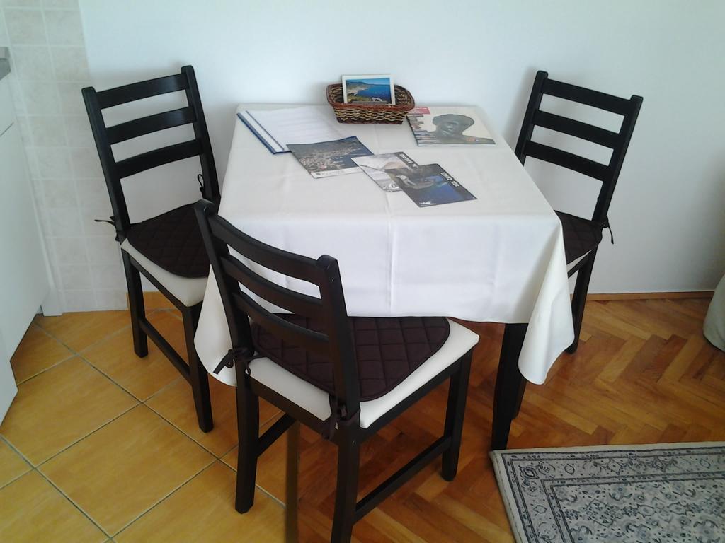 Apartments Donika 코미자 외부 사진